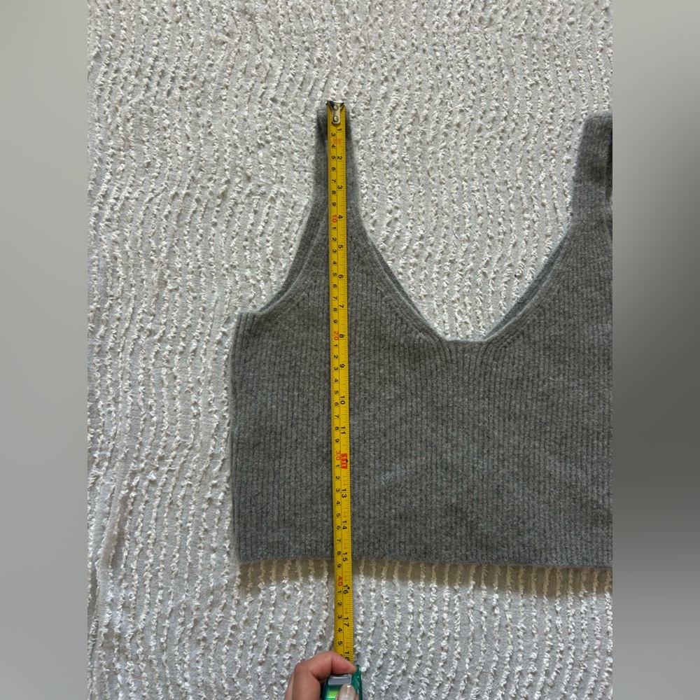 J Crew Cashmere Sweater Top Tank Top Crop Grey Gray Size XL Knit - Picture 10 of 10